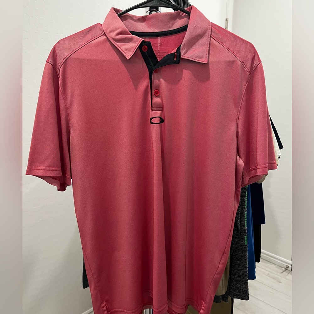 Oakley Men’s Heathered Red Polo Shirt - Size Medium